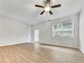 2909 Ridgeview Dr in Atlanta, GA - Building Photo - Building Photo