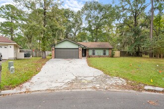 16 Bitterroot Ln in Savannah, GA - Building Photo - Building Photo