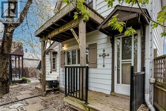 396 Hunter St W in Hamilton, ON - Building Photo - Building Photo
