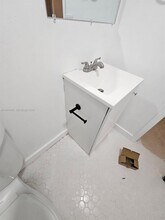 1135 Euclid Ave in Miami Beach, FL - Building Photo - Building Photo