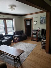 1829 Franklin Ave SE in Minneapolis, MN - Foto de edificio - Building Photo