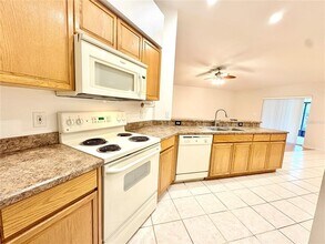 4722 Roundview Ct in Land O Lakes, FL - Building Photo - Building Photo