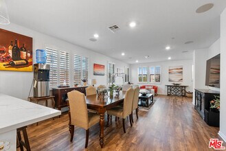 749 Daniel Freeman Cir in Inglewood, CA - Building Photo - Building Photo