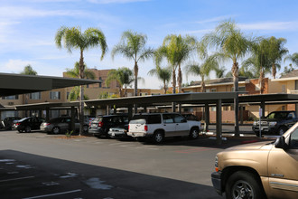 Amber Park in El Cajon, CA - Building Photo - Building Photo