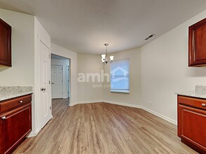 7903 Whitaker Valley Blvd in Indianapolis, IN - Building Photo - Building Photo