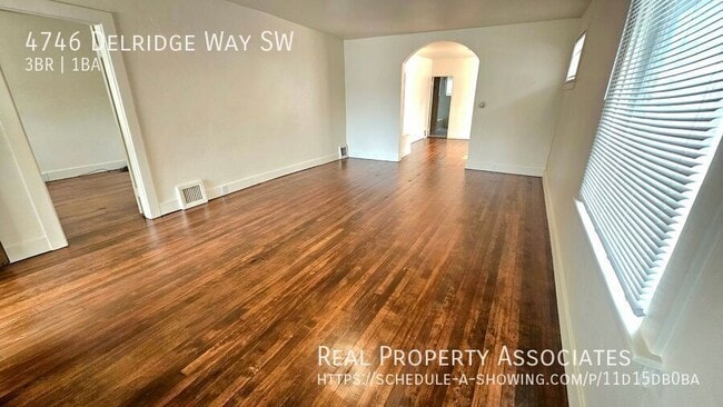 4746 Delridge Way SW in Seattle, WA - Building Photo - Building Photo