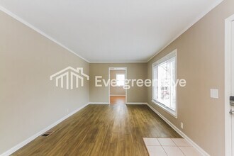 225 Burke Ave in Indianapolis, IN - Building Photo - Building Photo