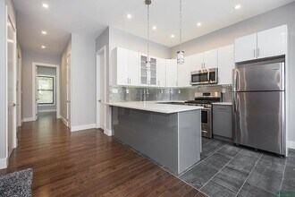 417 Manhattan Ave, Unit 3 in New York, NY - Foto de edificio - Building Photo