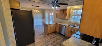 3103 Larson Ln in Clarksville, TN - Building Photo - Building Photo