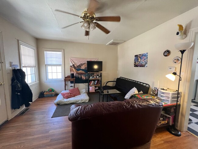 405 N Duncan St in Stillwater, OK - Building Photo - Building Photo