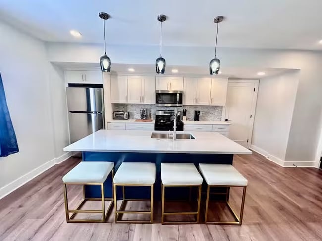 property at 415 E Jasper St