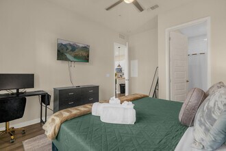 1223 E Plant St, Unit SI ID1511057P in Winter Garden, FL - Foto de edificio - Building Photo