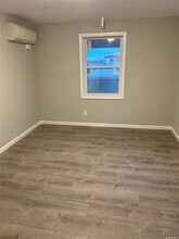 61 Neptune Blvd, Unit 3A in Long Beach, NY - Building Photo - Building Photo