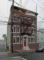146 Seaview Ave in Jersey City, NJ - Building Photo