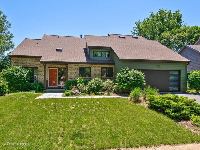 property at 1412 Ambleside Cir