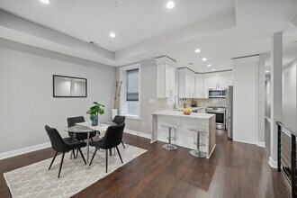 48 New York Ave NW in Washington, DC - Building Photo - Building Photo