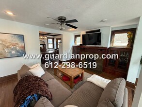 1741 Ashland Ave in St. Paul, MN - Building Photo - Building Photo