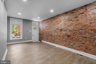 1213 Washington Blvd in Baltimore, MD - Building Photo - Building Photo