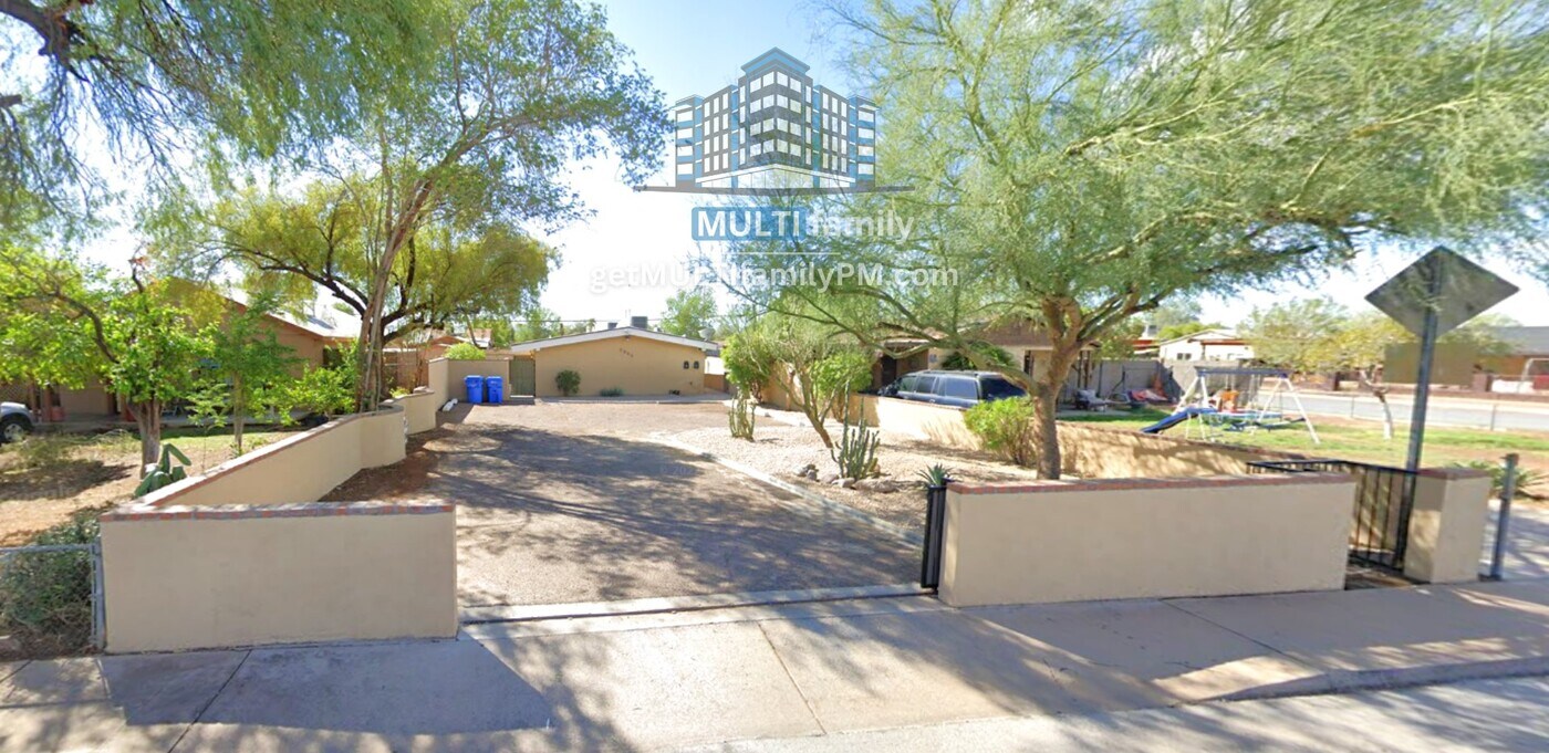 2845 W Fillmore St, Unit 2 in Phoenix, AZ - Building Photo