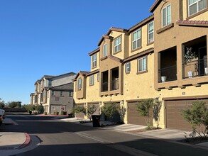 1255 N Arizona Ave, Unit 1338 in Chandler, AZ - Foto de edificio - Building Photo