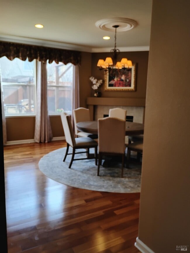 1122 Mitchell Ln in Windsor, CA - Building Photo - Building Photo