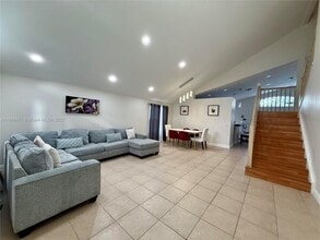 1115 NW 132nd Ave in Pembroke Pines, FL - Building Photo - Building Photo