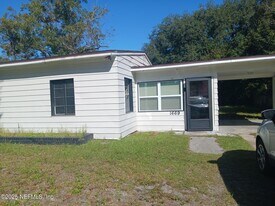 1669 Stafford Rd in Jacksonville, FL - Building Photo