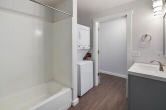 Nordic Pointe in Seattle, WA - Building Photo - Interior Photo