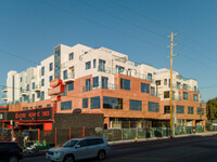 The Taglyan in Los Angeles, CA - Foto de edificio - Building Photo