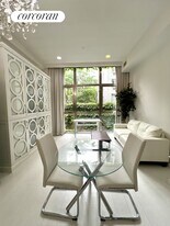 216 E 52nd St in New York, NY - Building Photo