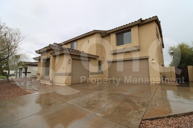 3951 E Ravenswood Dr in Gilbert, AZ - Building Photo - Building Photo