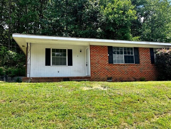 4460 Norcross Rd in Chattanooga, TN - Building Photo - Building Photo