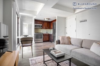 354 E 91st St in New York, NY - Building Photo - Building Photo