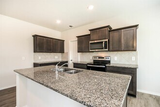 15242 Estrella Rd W in Houston, TX - Building Photo - Building Photo