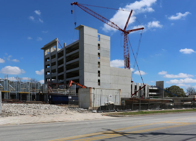 West Alabama Apartments in Houston, TX - Building Photo - Building Photo