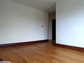 3271 W Altgeld St in Chicago, IL - Foto de edificio - Building Photo