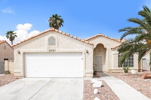 5021 Drummond Rd in Las Vegas, NV - Building Photo