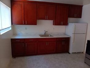 25888 Gading Rd in Hayward, CA - Building Photo - Building Photo