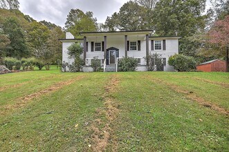 1136 W Shipley Ferry Rd in Kingsport, TN - Building Photo - Building Photo