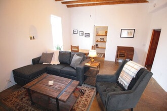 250 Closson St in Santa Fe, NM - Building Photo - Building Photo