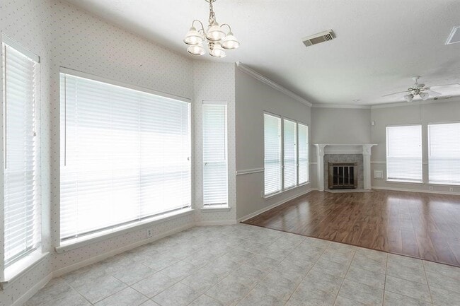 property at 2439 Shelby Park Dr