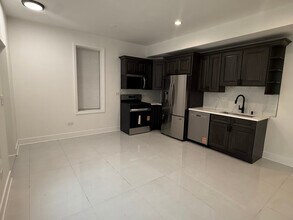 2702 S Union Ave in Chicago, IL - Building Photo - Building Photo