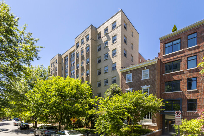 William Penn Apartments. Apt 103 in Washington, DC - Building Photo - Building Photo