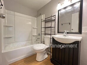 2990 8th St in Marion, IA - Building Photo - Building Photo