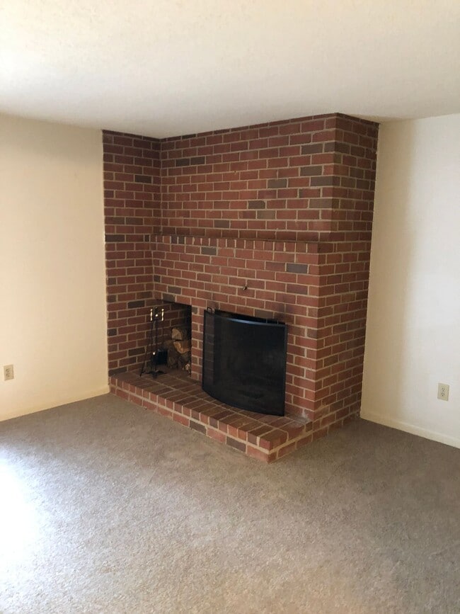 139 Green Turtle Ln in Charlottesville, VA - Building Photo - Building Photo