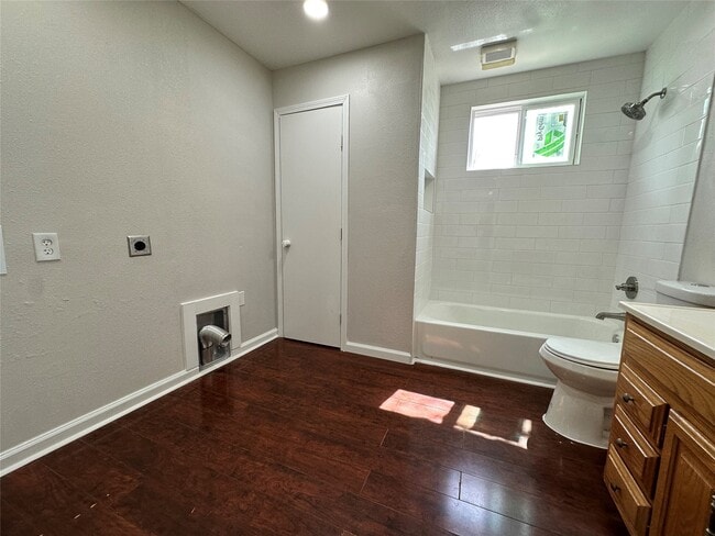 335 Bayou Dr in Channelview, TX - Building Photo - Building Photo