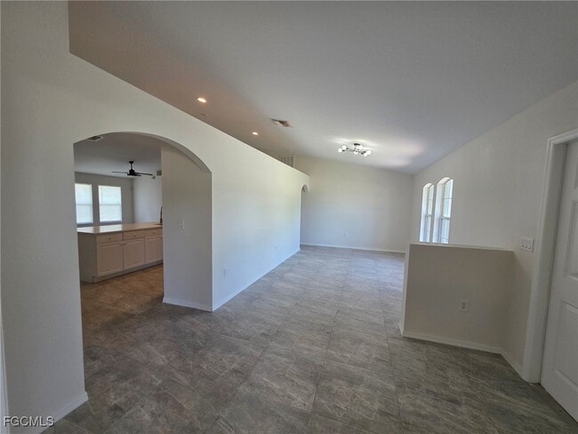 760 Lamar St E in Lehigh Acres, FL - Building Photo - Building Photo