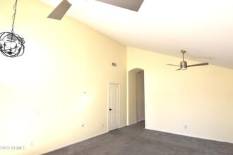 10230 W Country Club Trail in Peoria, AZ - Building Photo - Building Photo