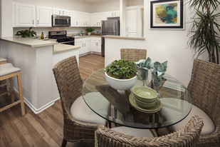 Torrey Hills Apartment Homes