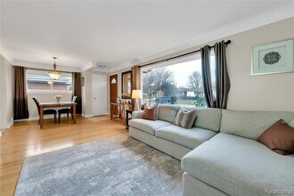 10070 Buckingham Ave in Allen Park, MI - Building Photo - Building Photo